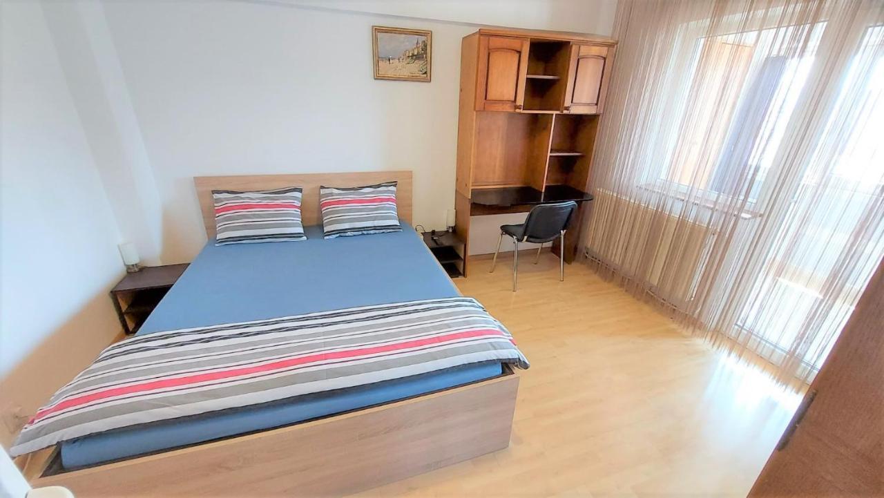 Ultracentral - Apartament Modern - Panoramic View Bacau Ngoại thất bức ảnh